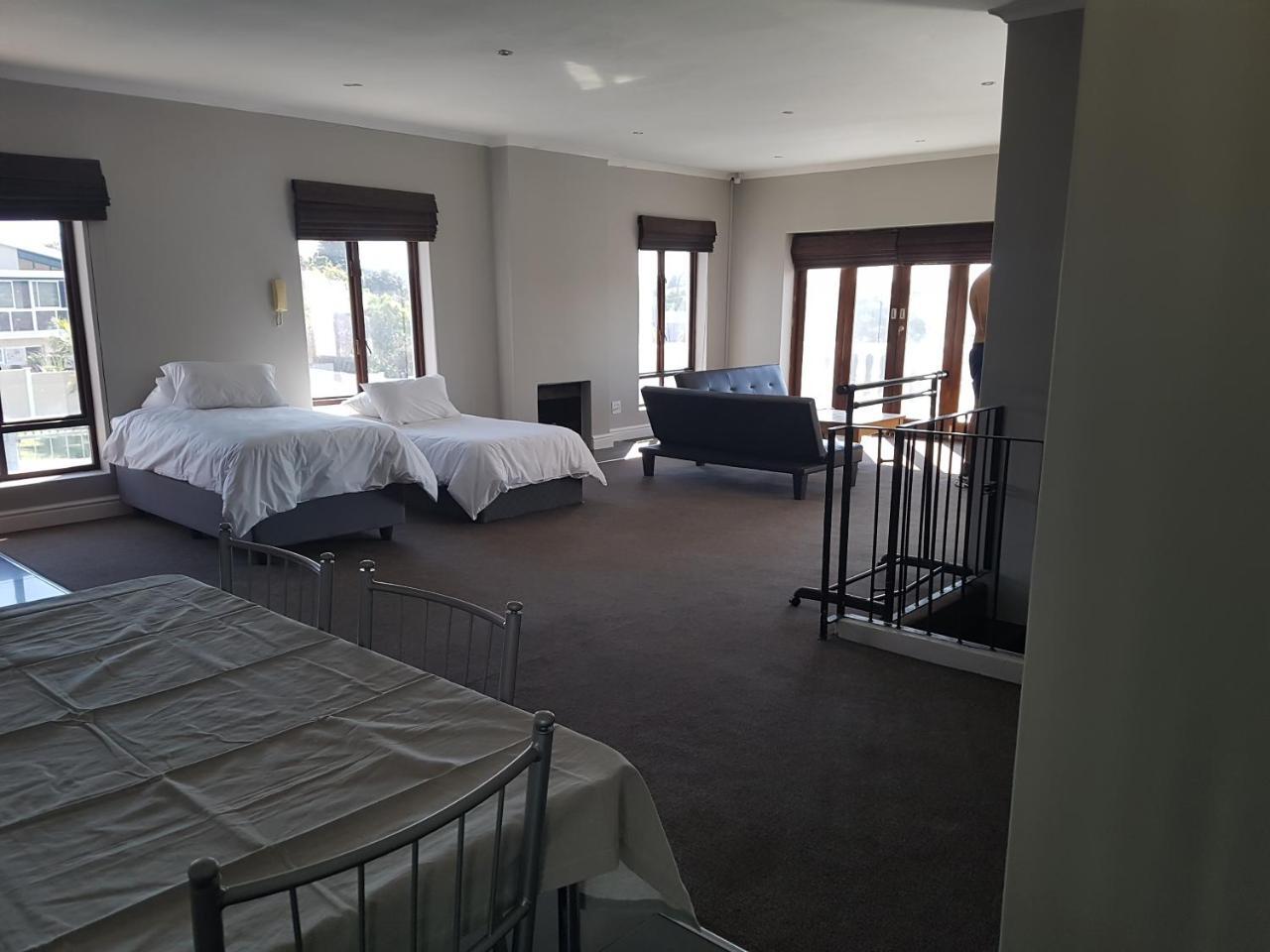Tyday Accommodation Port Elizabeth Eksteriør bilde